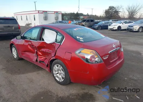 2009 Nissan Altima 2.5 S z USA, uszkodzony, nr VIN 1N4AL21E69N466989